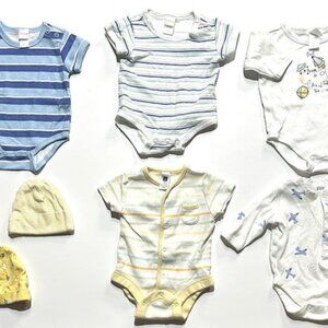 Newborn Up to 3M Baby Boys Clothes - 5 One Piece & 3 Hats